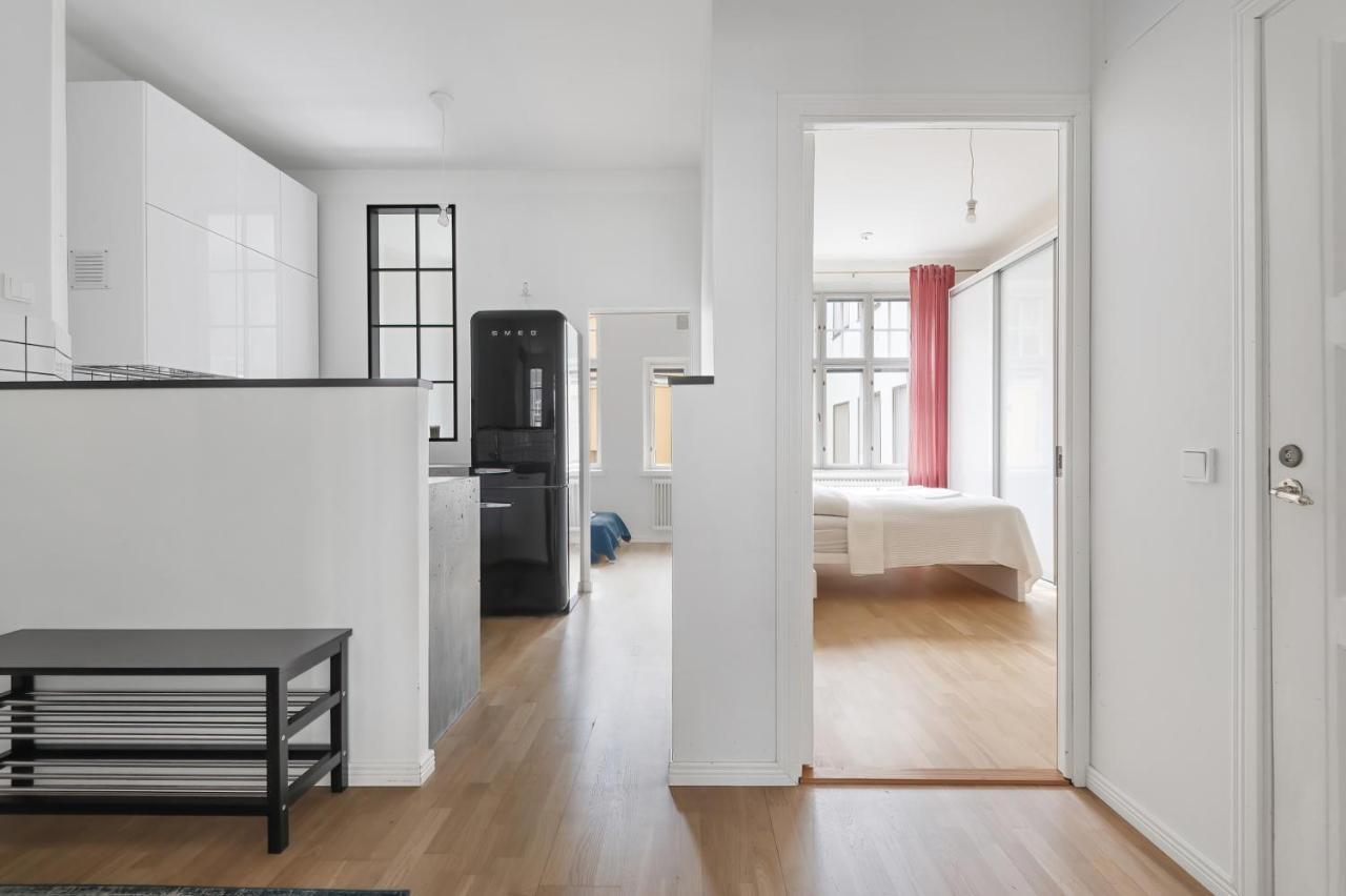 Wehost Fabulous 2Br In Prestigious Punavuori @Iso Roobertinkatu 26 Helsinki Bagian luar foto