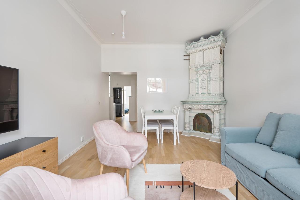 Wehost Fabulous 2Br In Prestigious Punavuori @Iso Roobertinkatu 26 Helsinki Bagian luar foto